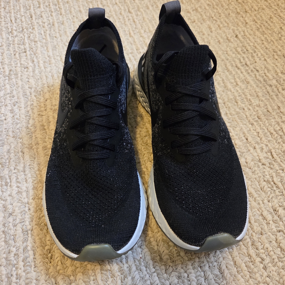 Nike Black Knit Slip-On Athletic Sneakers with White Midsole